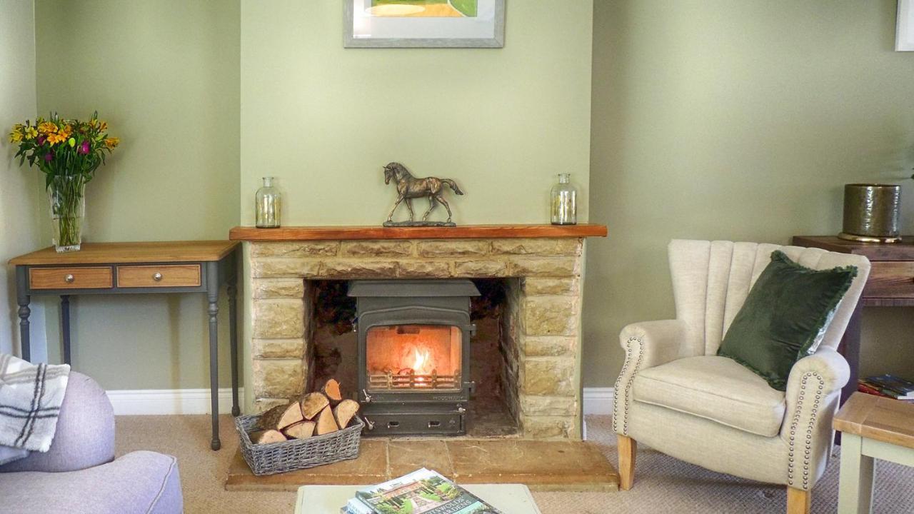 Ivy Cottage Bourton-on-the-Water Buitenkant foto