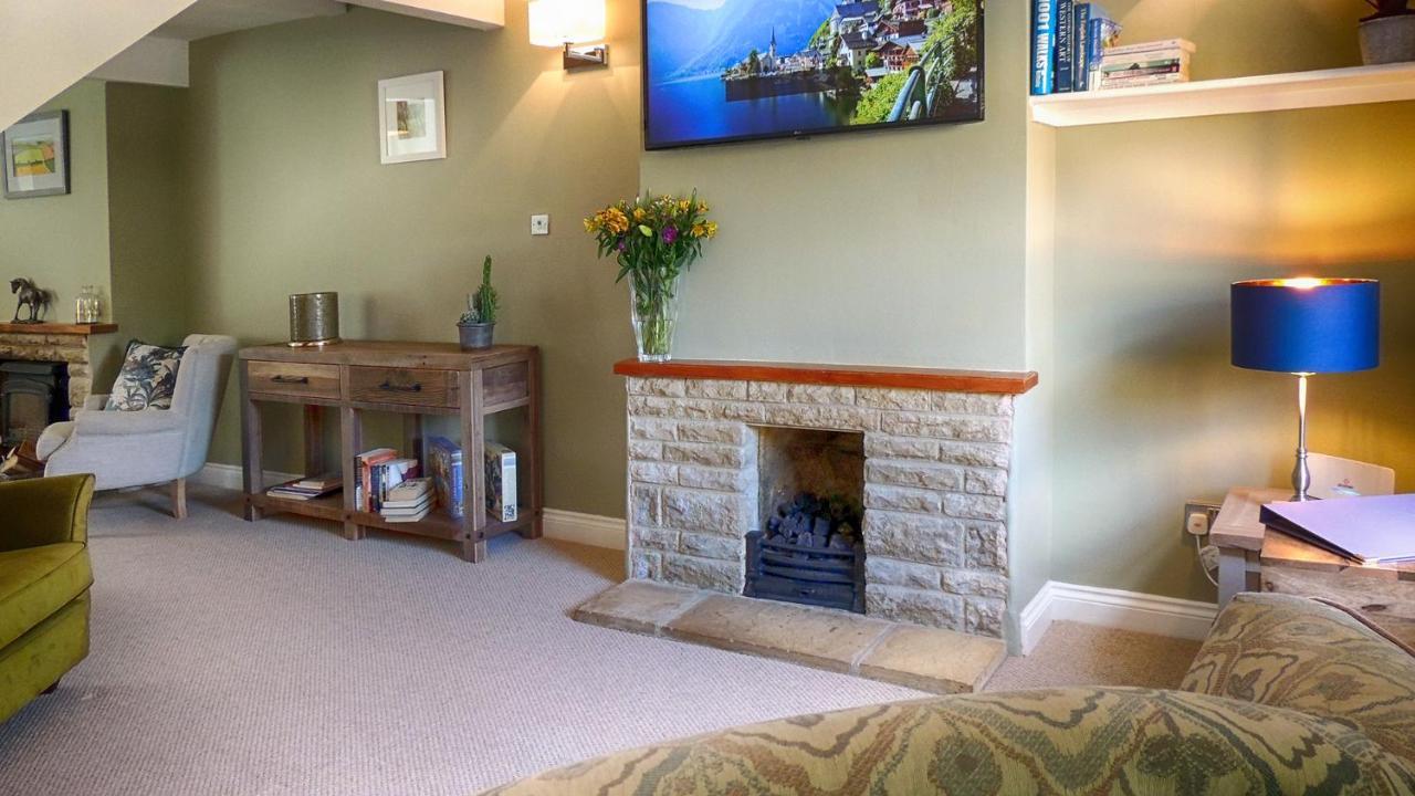 Ivy Cottage Bourton-on-the-Water Buitenkant foto