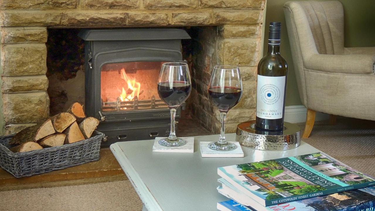 Ivy Cottage Bourton-on-the-Water Buitenkant foto